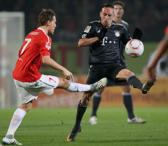 比赛中控球 比赛中控球